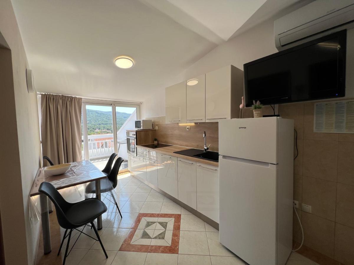 Apartments Ana สตารีกราด ภายนอก รูปภาพ