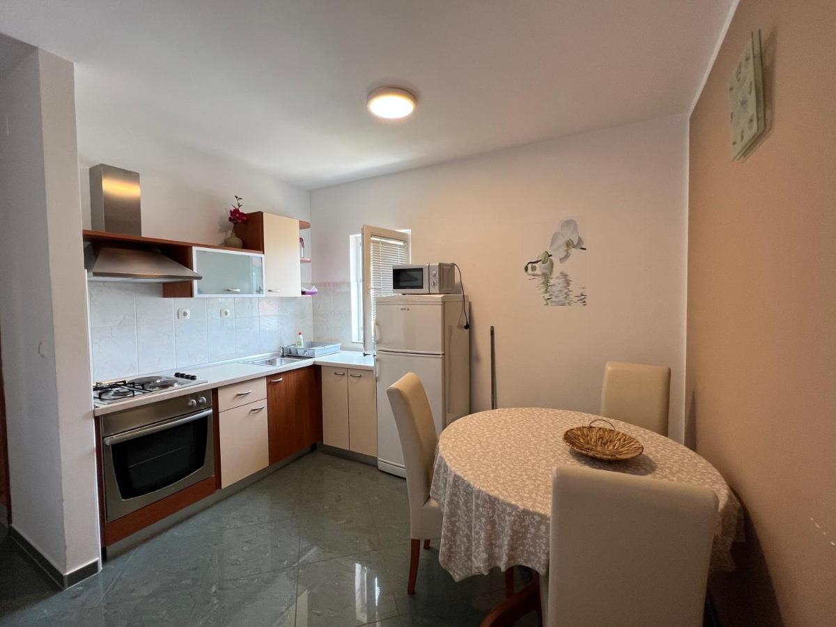 Apartments Ana สตารีกราด ภายนอก รูปภาพ