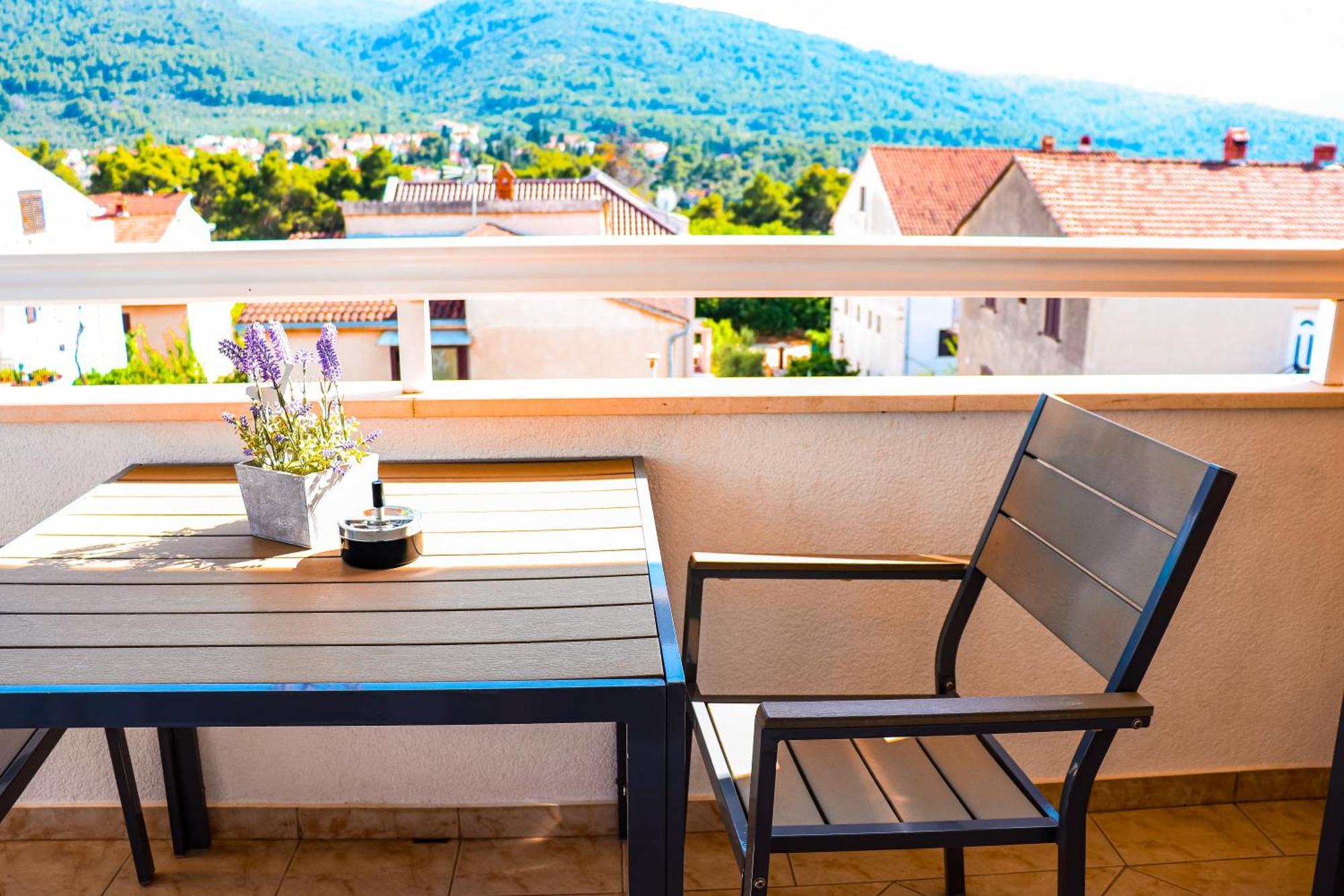 Apartments Ana สตารีกราด ภายนอก รูปภาพ